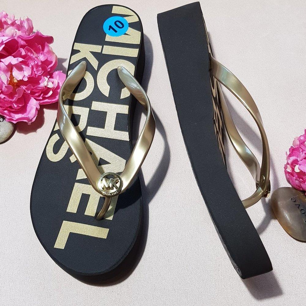 MICHAEL KORS BEDFORD LARGE LOGO PLATFORM SANDALS